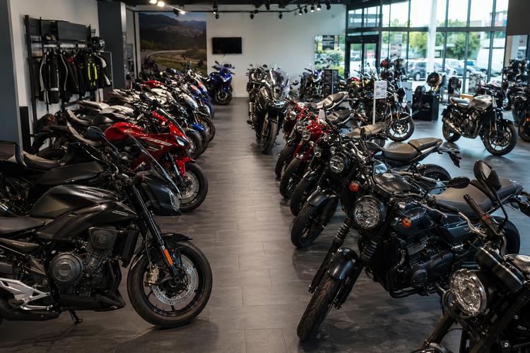 Best Motorcycle Dealers in the UK - Trusted Bike Shops