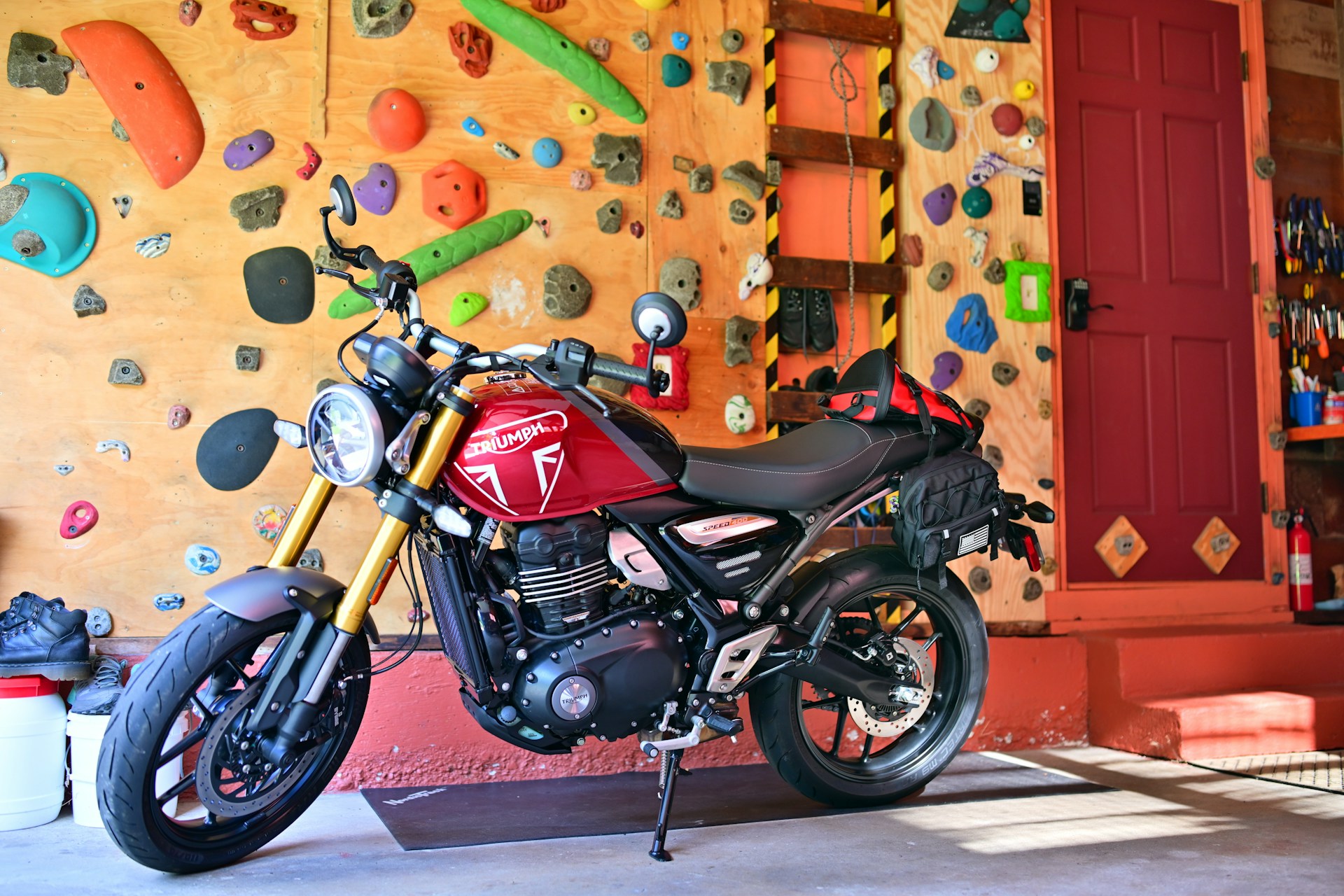 Triumph company successfully blends heritage with modern engineering