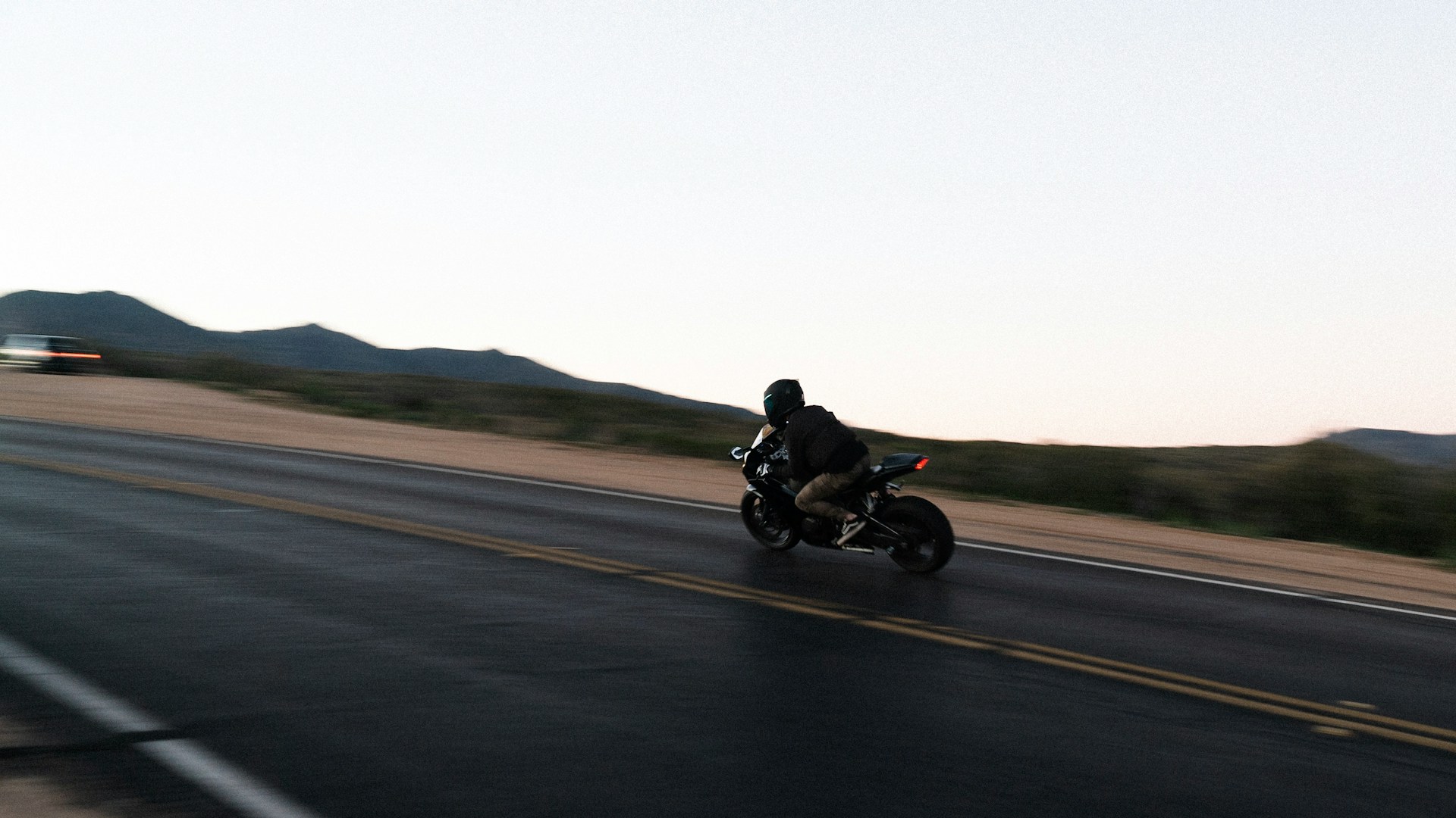 What Happens If Your Motorcycle Footpeg Scrapes the Road in a Corner